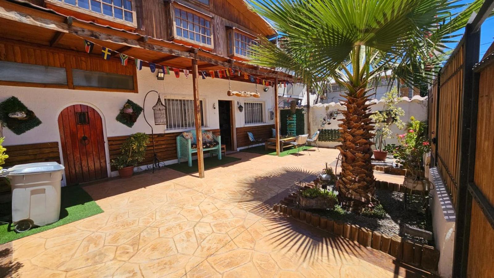 Hostal Sol Y Luna Santiago Exterior photo