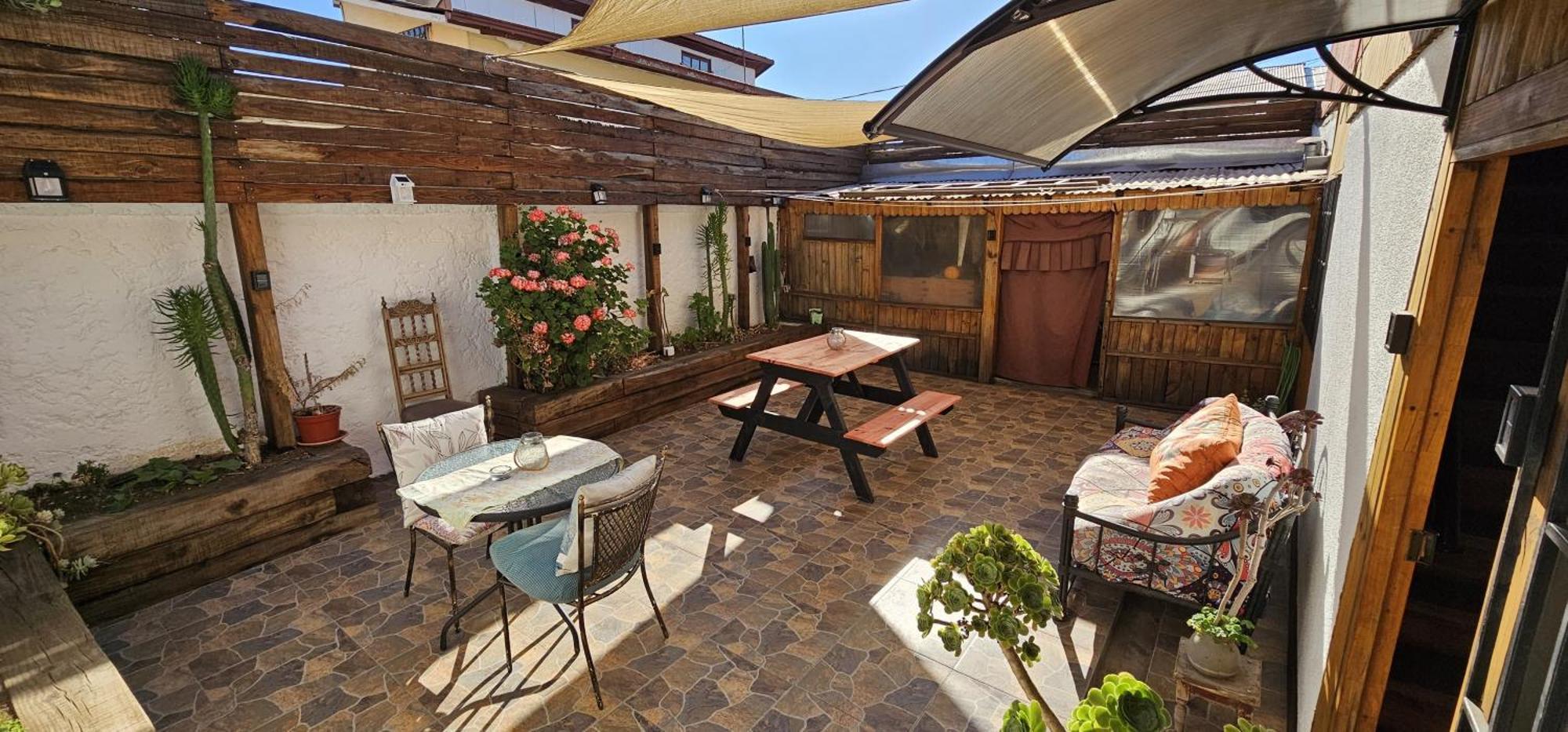 Hostal Sol Y Luna Santiago Exterior photo