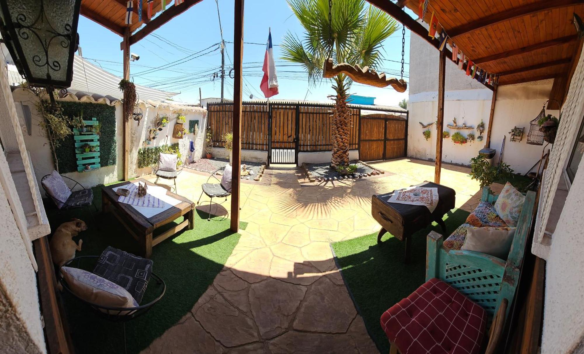Hostal Sol Y Luna Santiago Exterior photo